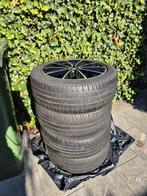 4x velgen en banden Renault Megane 17 inch, Auto-onderdelen, Ophalen, Gebruikt