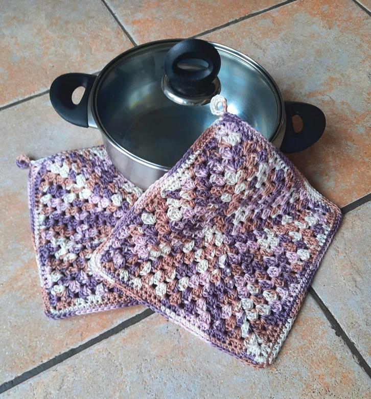 Gehaakte pannenlappen en eierwarmers, Hobby en Vrije tijd, Breien en Haken, Nieuw, Haken, Overige typen, Ophalen of Verzenden