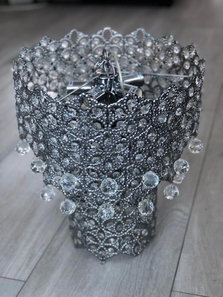 Zilveren design kroonluchter, Huis en Inrichting, Lampen | Kroonluchters, Gebruikt, Glas, Metaal, Ophalen