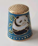 Vingerhoedje cloisonne, panda, lichtblauw, dier, Verzamelen, Vingerhoedjes, Ophalen of Verzenden, Zo goed als nieuw