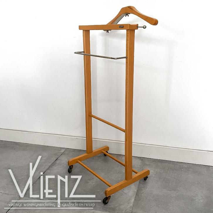 Vintage Midcentury Reguitti dressboy kledingrek hanger, Kleding | Dames, Kledingrekken, Gebruikt, Met wielen, Ophalen