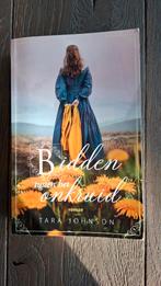 Tara Johnson - Bidden tussen het onkruid, Boeken, Ophalen of Verzenden, Zo goed als nieuw, Tara Johnson