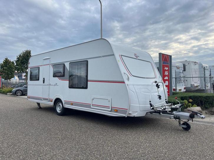 Bürstner Premio 490 TS | Queensbed | Voortent | Vol automat, Caravans en Kamperen, Caravans, Bedrijf, tot en met 2, 1000 - 1250 kg