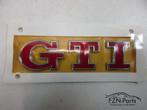 VW Golf 7 GTI Rode Letters Embleem Sticker Logo Achterklep, Ophalen of Verzenden, Gebruikt