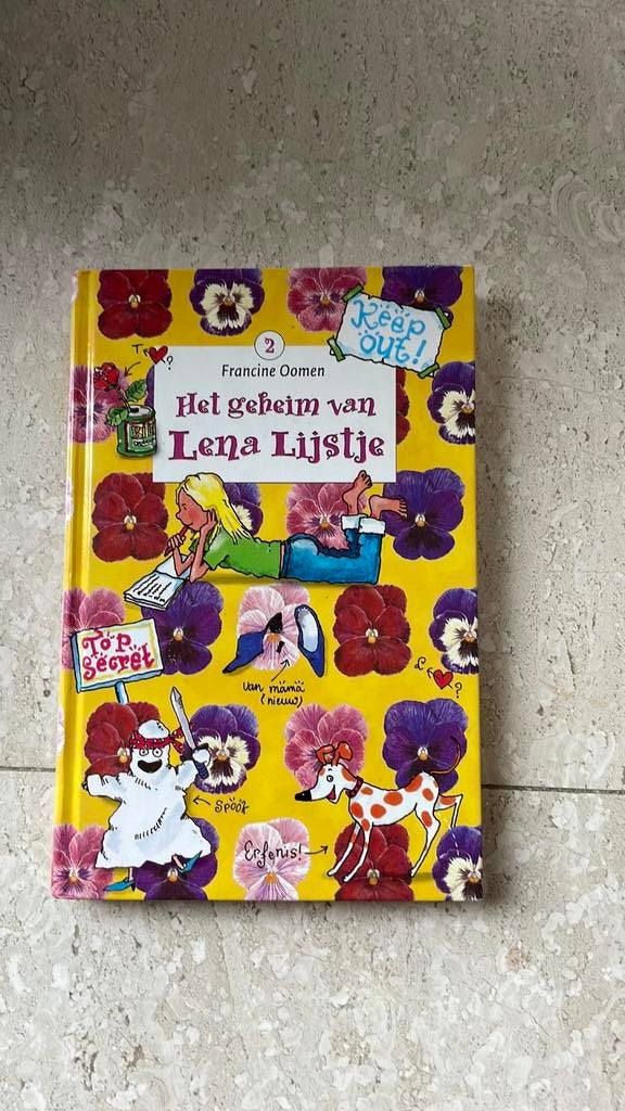 Francine Oomen - Het geheim van Lena Lijstje, Boeken, Kinderboeken | Jeugd | 10 tot 12 jaar, Ophalen of Verzenden, Zo goed als nieuw