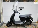 Segway Bromscooter E110SE Launch Edition, Fietsen en Brommers, Brommers | Overige merken, Gebruikt