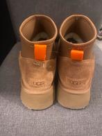 Ugg plarform Laarzen Maat 39, Kleding | Dames, Schoenen, Ophalen of Verzenden, Zo goed als nieuw, Bruin, Lage of Enkellaarzen