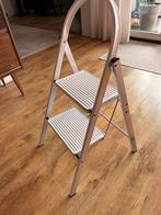 keukentrap wit, Trap, Nieuw, Ophalen of Verzenden, Opvouwbaar of Inschuifbaar