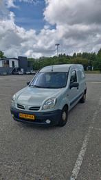Nissan Kubistar 1.6 16V 70KW AUT 2004, Auto's, Beige, 1070 kg, Origineel Nederlands, 530 kg