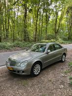 Mercedes-Benz E-Klasse 2.5 E230 Elegance AUT 2008 Grijs, Auto's, Mercedes-Benz, Automaat, Achterwielaandrijving, Beige, 2496 cc