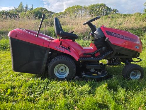 Castelgarden Hydro Zitmaaier opknapper tuintrekker, Tuin en Terras, Zitmaaiers, Gebruikt, 90 tot 120 cm, Elektrische starter, Opvangzak