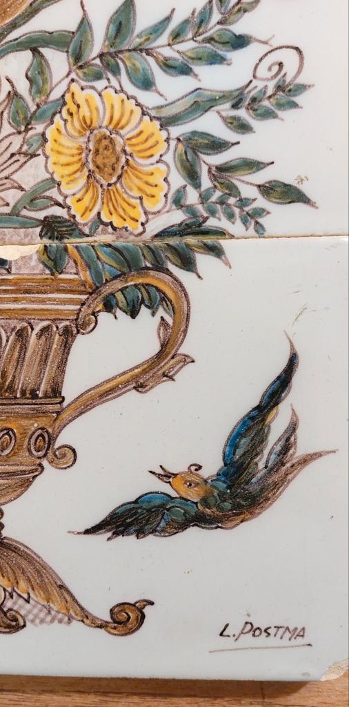 Makkum Tegeltableau met bloemen en vogels, Antiek en Kunst, Antiek | Wandborden en Tegels, Ophalen