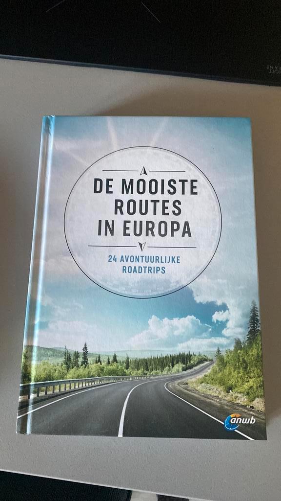 Boek de mooiste routes in Europa, Boeken, Auto's | Boeken, Nieuw, Ophalen of Verzenden
