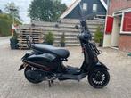 Vespa Sprint 50 Special black pack prachtige scooter, Fietsen en Brommers, Scooters | Vespa, Ophalen