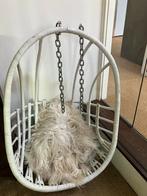 Sissy Boy Hangstoel met Ketting, Ophalen, Wit, Riet of Rotan, Zo goed als nieuw