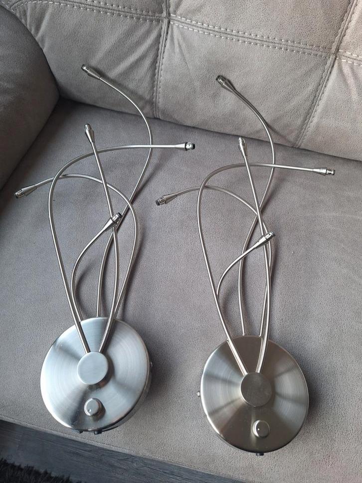 Set van 2 Wandlampen - Modern Design, Huis en Inrichting, Lampen | Wandlampen, Zo goed als nieuw, Metaal, Ophalen of Verzenden