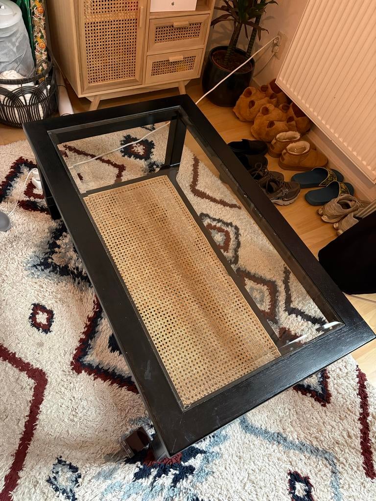 Salontafel met webbing en glazen blad, Ophalen, Gebruikt, 100 tot 150 cm, 50 tot 100 cm