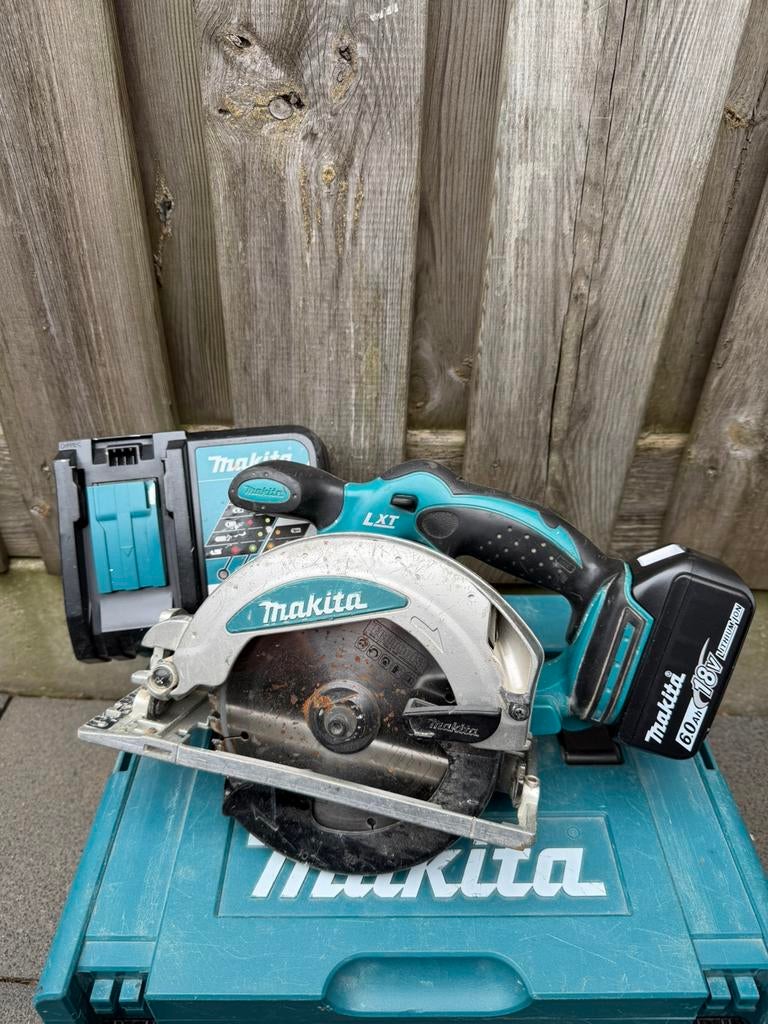 Makita DSS610 cirkelzaag 18 volt, Gebruikt, Cirkelzaag, Ophalen of Verzenden, 30 tot 70 mm