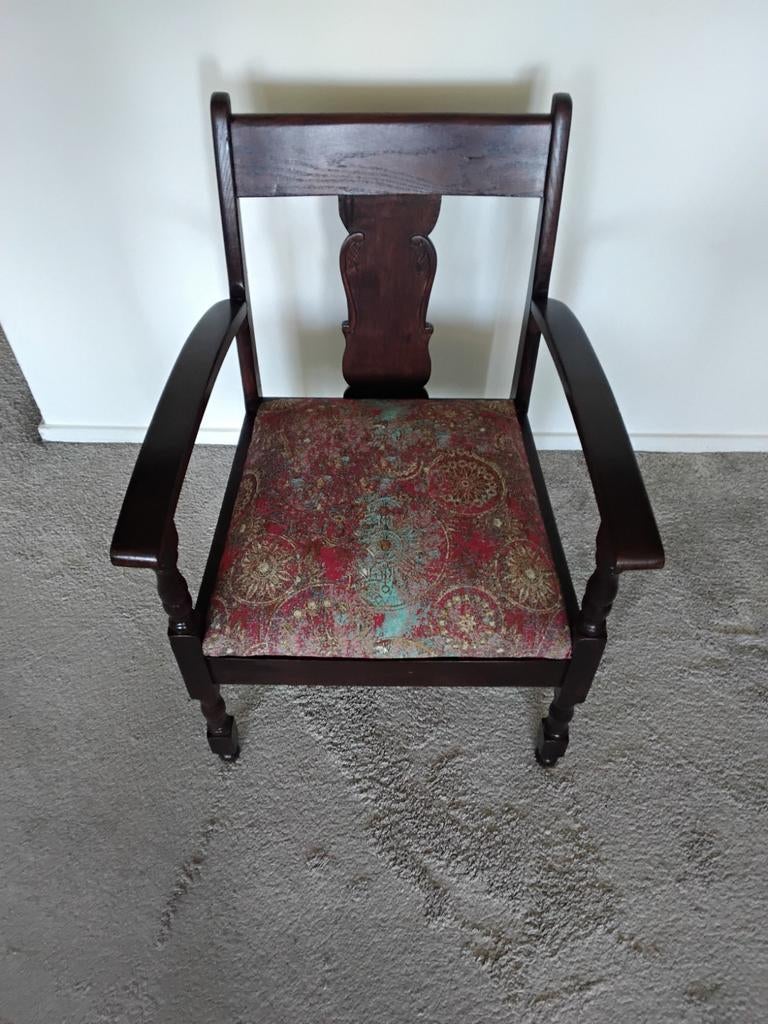 Oude stoel, Antiek en Kunst, Ophalen