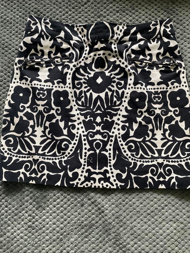 Zwart/wit rokje met patroon, maat 36, Ophalen, Zo goed als nieuw, Maat 36 (S), Zwart