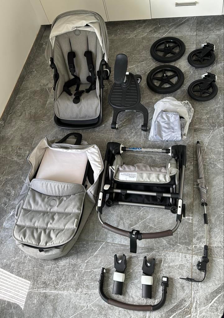 Bugaboo Fox 3 Kinderwagen - Complete Set, Bugaboo, Zo goed als nieuw, Met reiswieg, Ophalen