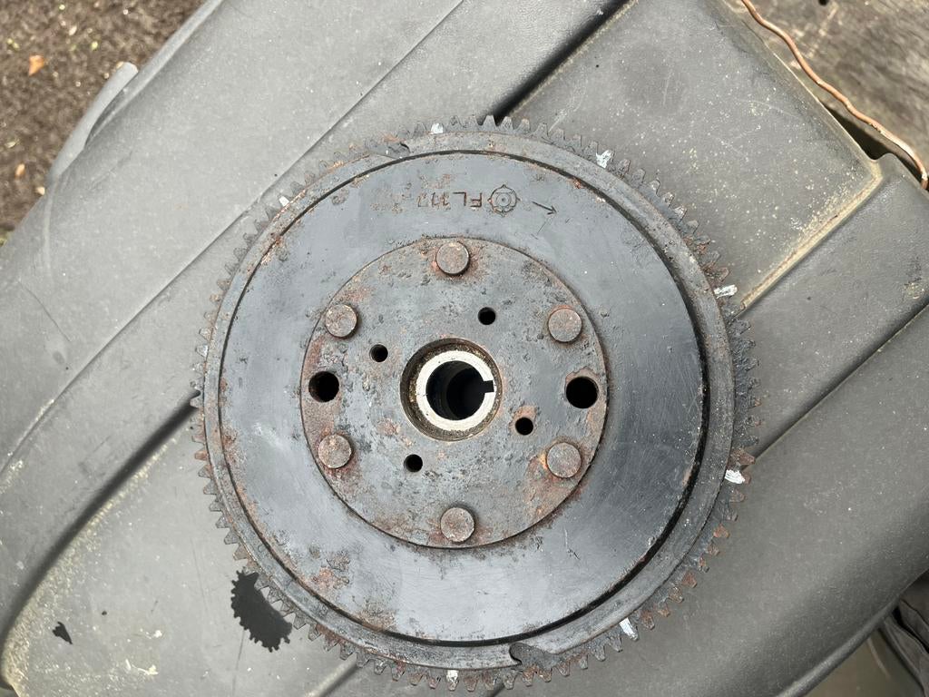 Vliegwiel suzuki 75 pk  2 takt, Watersport en Boten, Accessoires en Onderhoud, Ophalen of Verzenden, Motor en Techniek