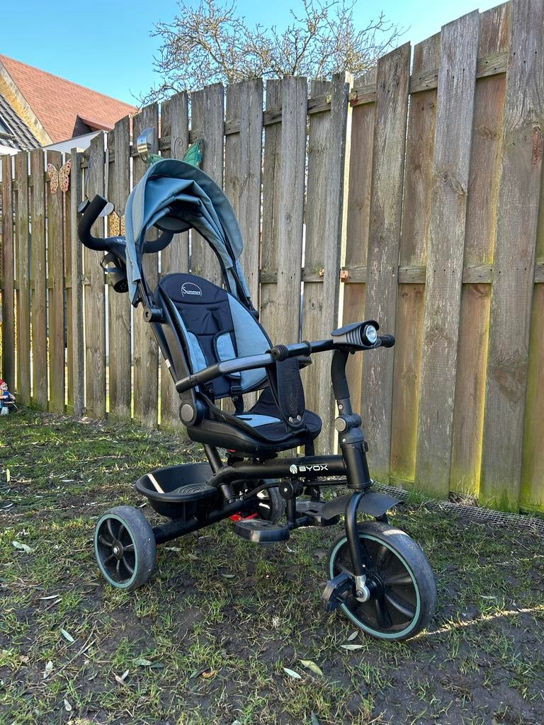 Duw driewieler met muziek en bekerhouder, Kinderen en Baby's, Ophalen, Gebruikt, Duwvoertuig