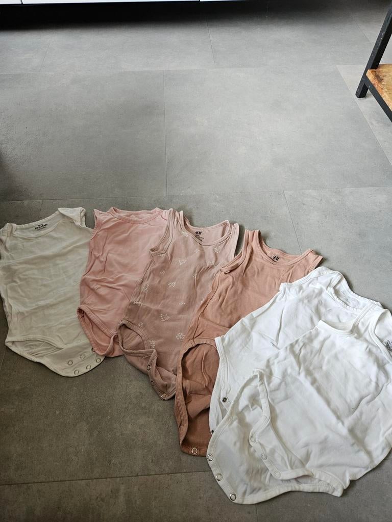 Set met 6 mouwloze rompers 86 en 86/92, Ophalen, Zo goed als nieuw, 85 tot 100 cm, Slaapzak