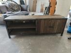Industrieel TV-meubel 148 cm breed met opbergruimte, Huis en Inrichting, Gebruikt, 100 tot 150 cm, Minder dan 100 cm, Industrieel