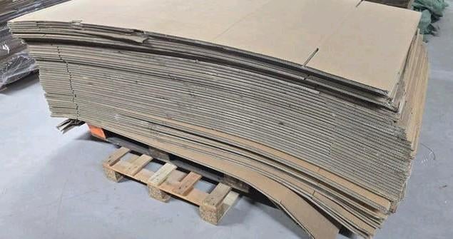 46x zware kwaliteit dozen, maat 179x29x59cm, Ophalen, Nieuw