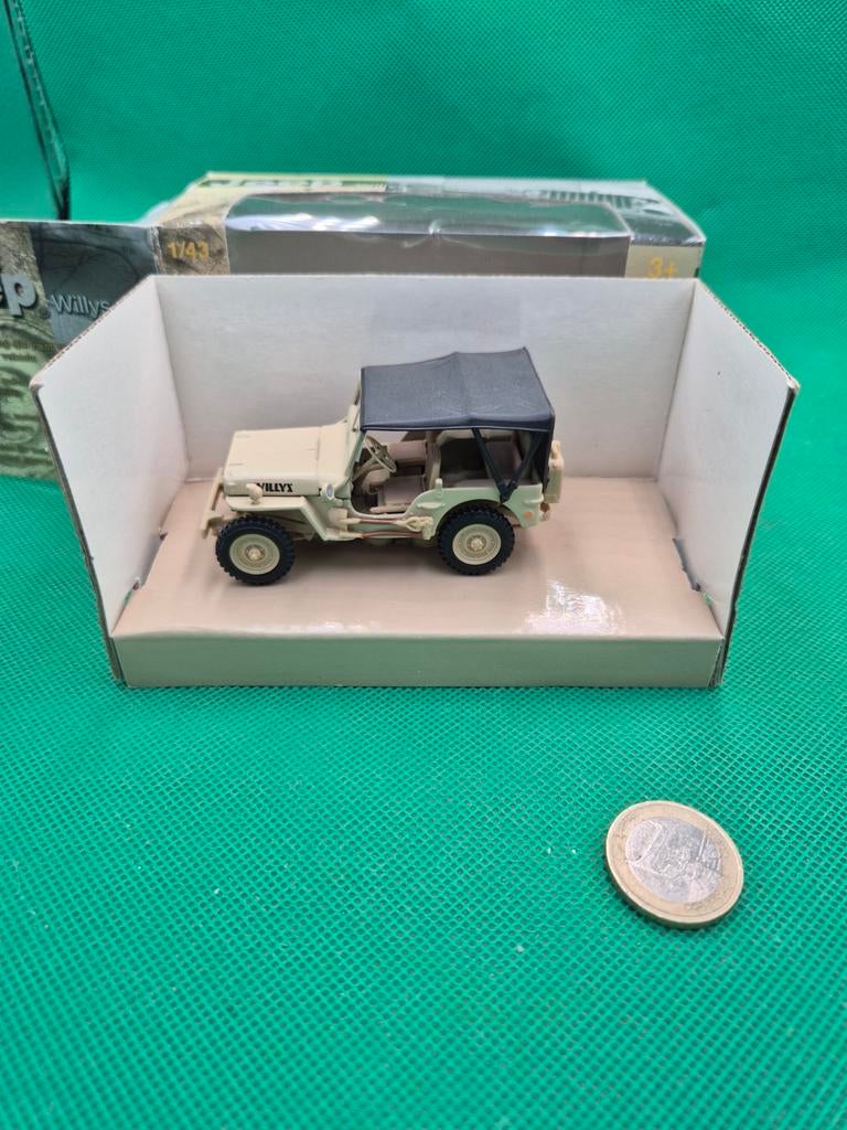 139 Jeep Willys 1/43 Cararama, Ophalen of Verzenden, Zo goed als nieuw, Auto, Overige merken