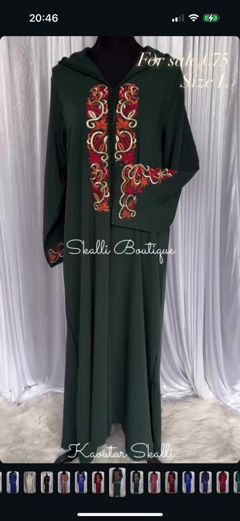 Jelaba groen met oranje details l/xl, Kleding | Dames, Gelegenheidskleding, Overige typen, Maat 46/48 (XL) of groter, Ophalen of Verzenden