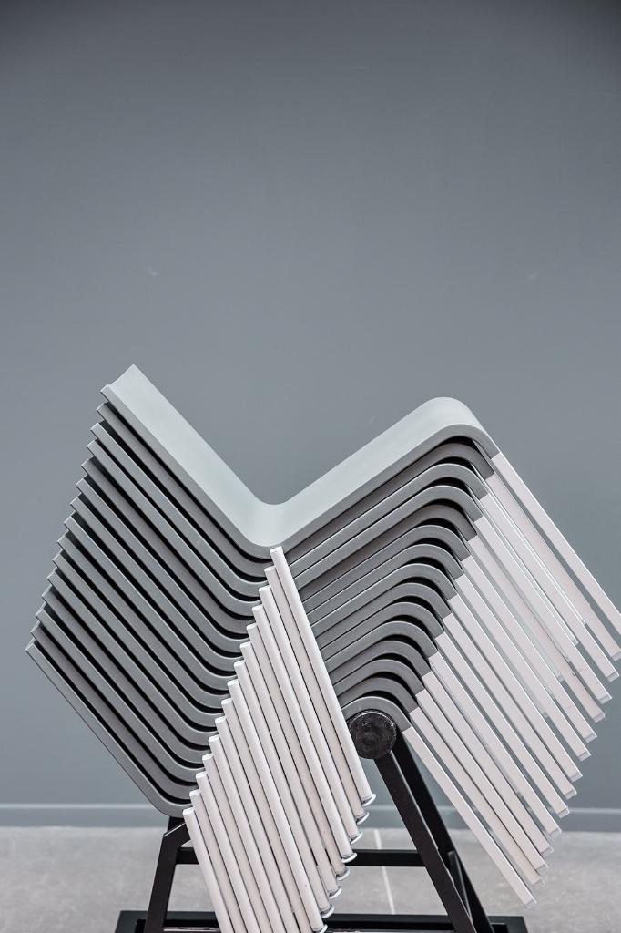 Van Severen. 03 chairs, 35x, Ophalen of Verzenden, Grijs, Eén