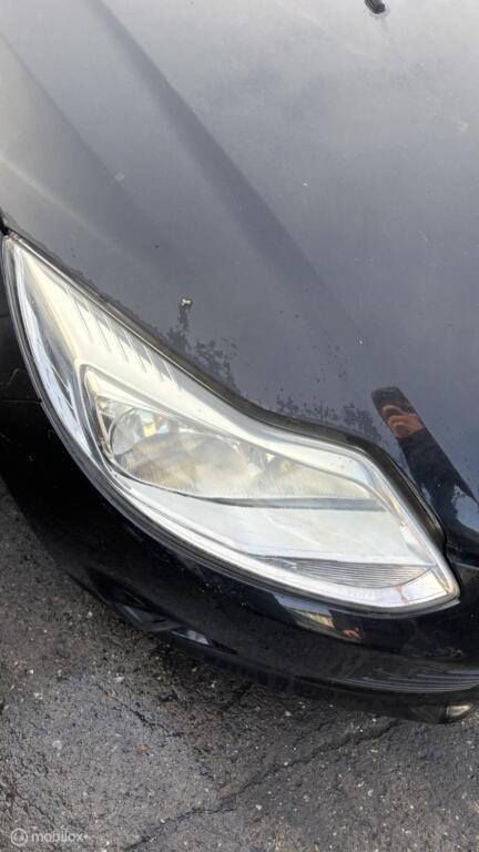 Koplamp rechts Ford Focus III ('11-'18), Gebruikt, Ford, Ophalen of Verzenden, Ford