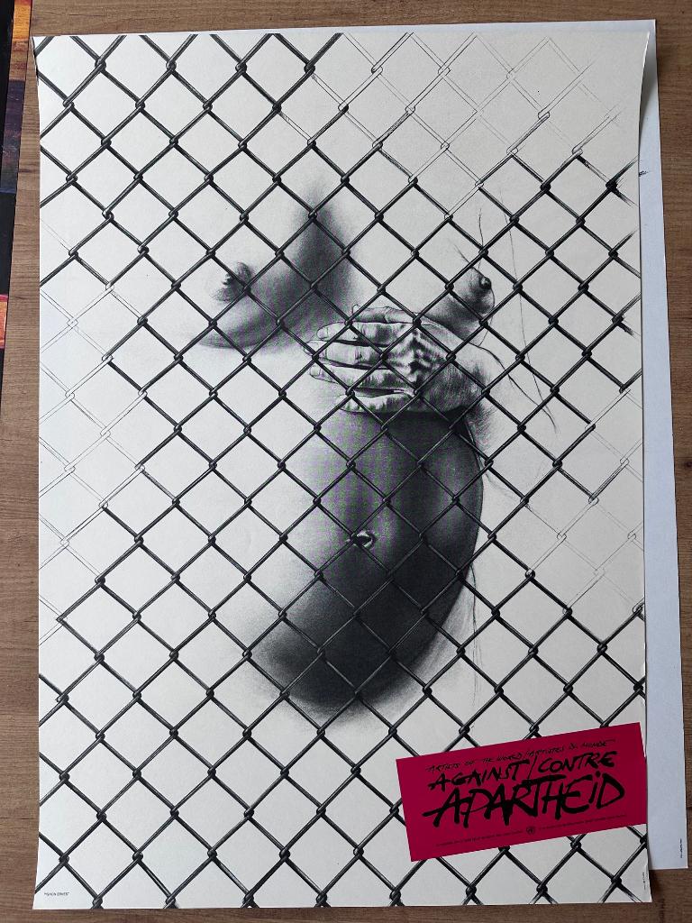Affiche kunstenaars tegen apartheid 1983 9 stuks, Verzamelen, Posters, Zo goed als nieuw, Overige onderwerpen, A1 t/m A3, Rechthoekig Staand