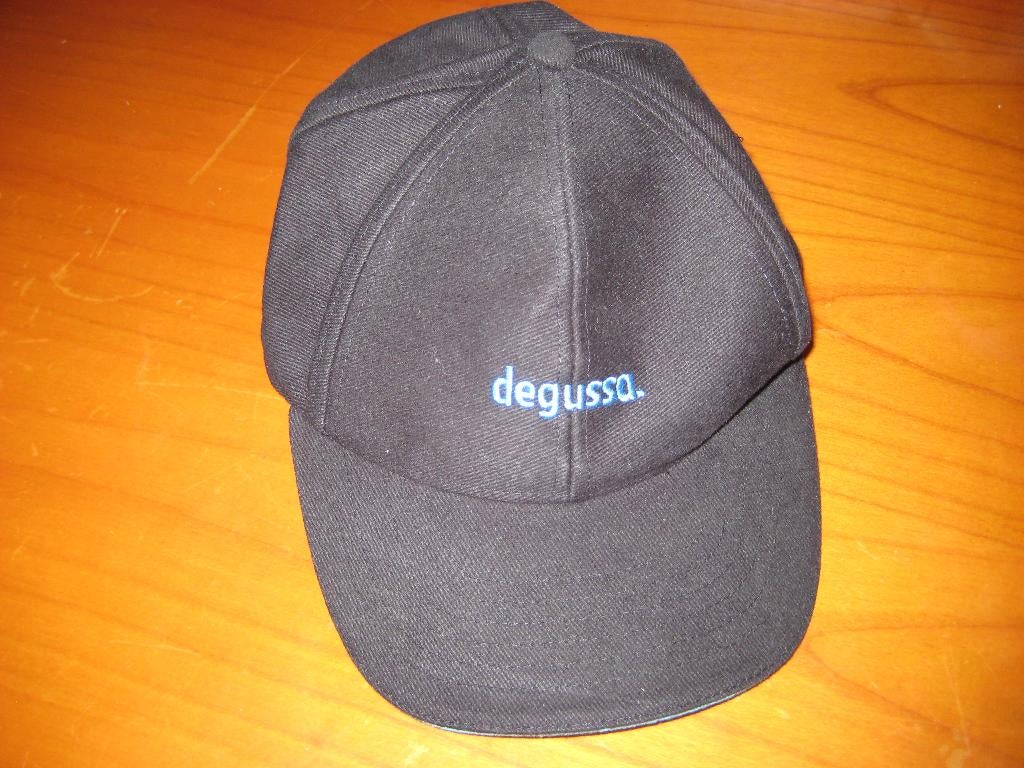 Zwarte pet van Degussa, Ophalen of Verzenden, Zo goed als nieuw, One size fits all, Pet