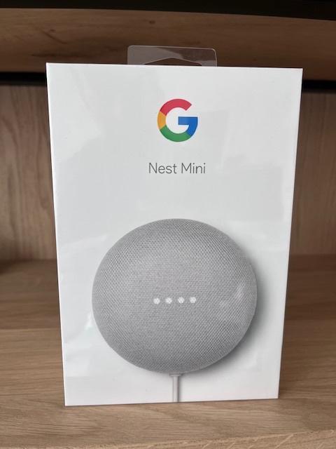 Google Nest Mini 2e generatie nieuw in gesealde doos., Audio, Tv en Foto, Mediaspelers, Ophalen of Verzenden, Nieuw