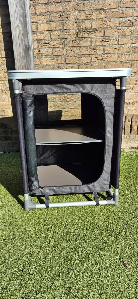 Obelink campingkast met twee legplanken, Caravans en Kamperen, Kampeeraccessoires, Gebruikt, Ophalen