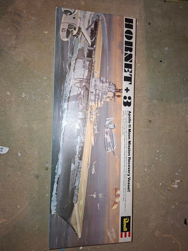 Revell Hornet +3 Apollo 11 Moon Mission Recovery Vessel, Verzenden, Zo goed als nieuw, 1:200 of kleiner, Revell