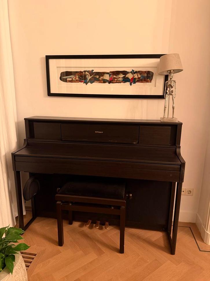 Roland LX705 Digital Piano (2019) + Bench - Great Condition, Muziek en Instrumenten, Piano's, Zo goed als nieuw, Piano, Bruin