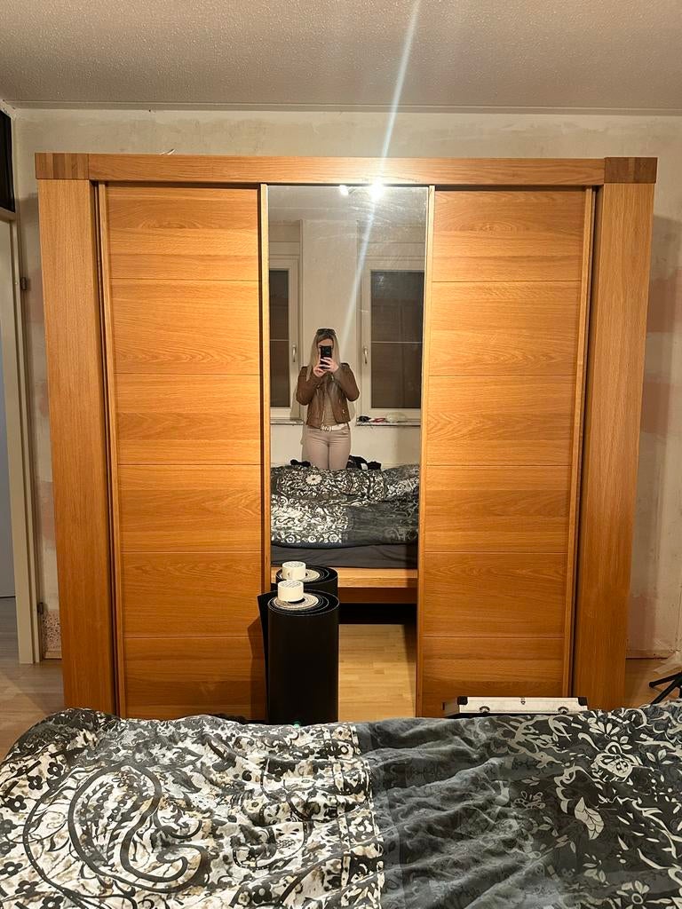 Complete slaapkamer met verstelbaar bed en kledingkast, Ophalen, Gebruikt, Tweepersoons