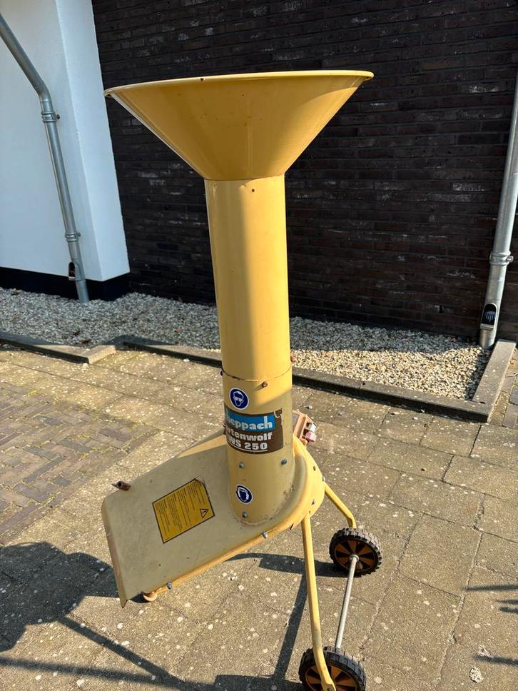 Scheppach Gartenwolf GWS 250 Takkenversnipperaar, Tuin en Terras, Hakselaars, Gebruikt, Elektrisch, Ophalen