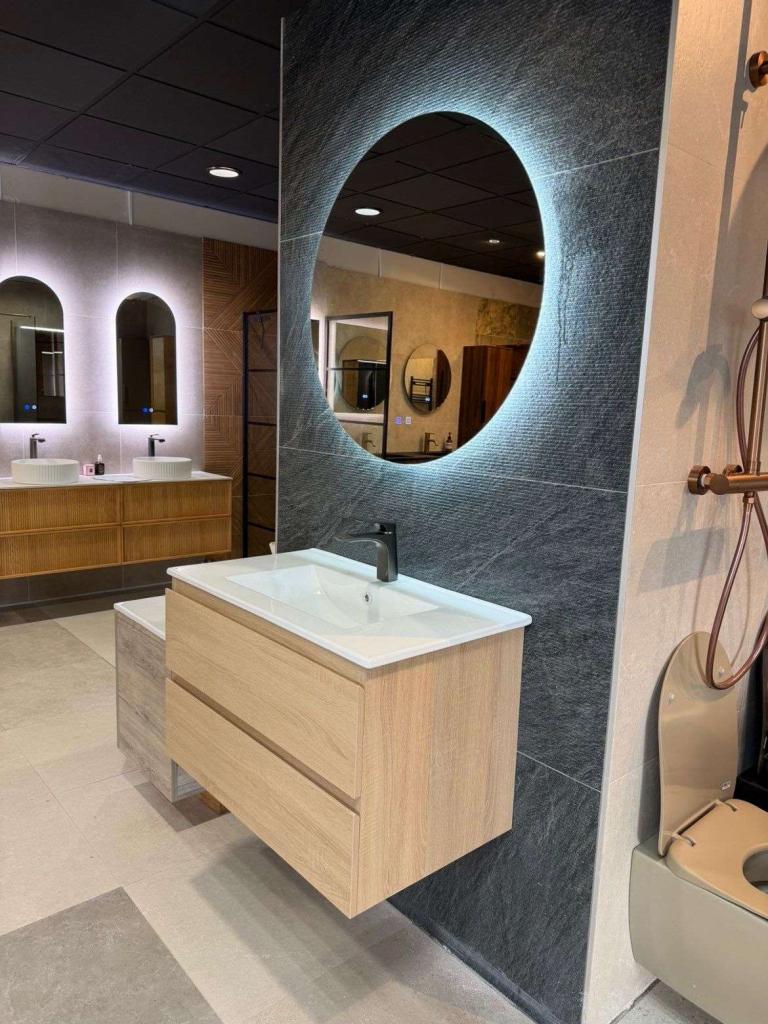 MEGA AKTIE badkamermeubels 80cm veel kleuren met wastafel !, Huis en Inrichting, Badkamer | Badkamermeubels, Niet ingevuld, Niet ingevuld