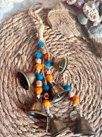 Heksenbel met kralen en sleutel - Bescherming en decoratie, Huis en Inrichting, Woonaccessoires | Overige, Ophalen of Verzenden