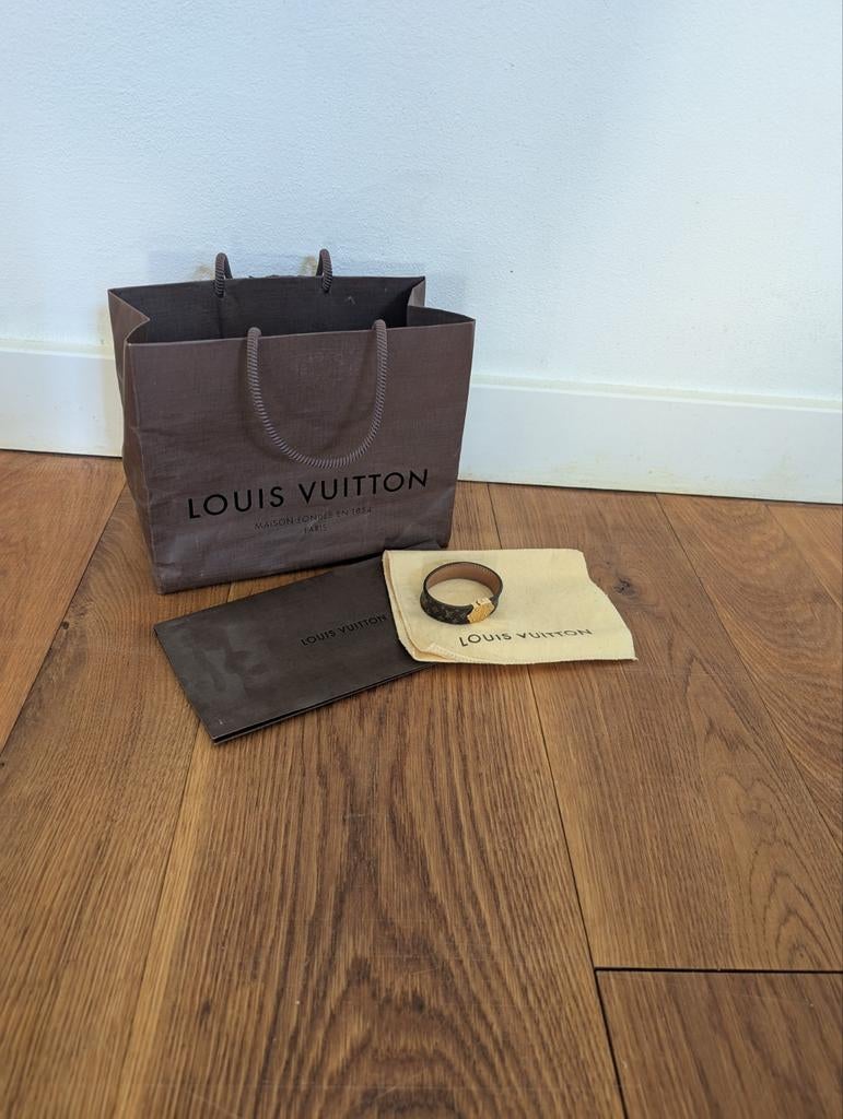 Louis Vuitton Nano Monogram Armband Maat 17, Ophalen, Zo goed als nieuw, Bruin, Leer