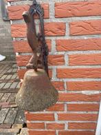 Vintage hangbel, Ophalen