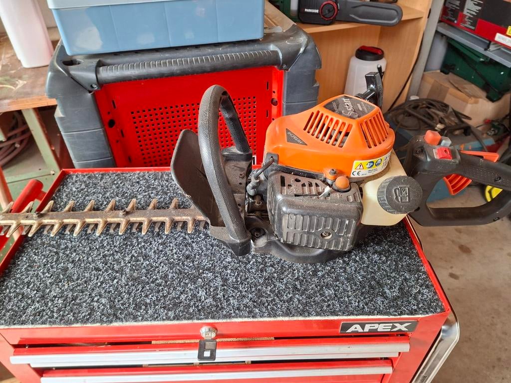 Hitachi Benzine Heggenschaar - 60 cm blad, werkend weggezet, Ophalen, Gebruikt, Benzine, Hitachi