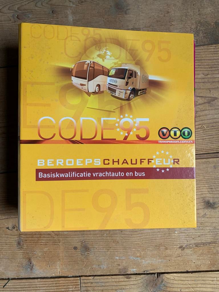 Vrachtwagen theorieboek, Boeken, Ophalen of Verzenden, Gelezen, Vrachtwagen