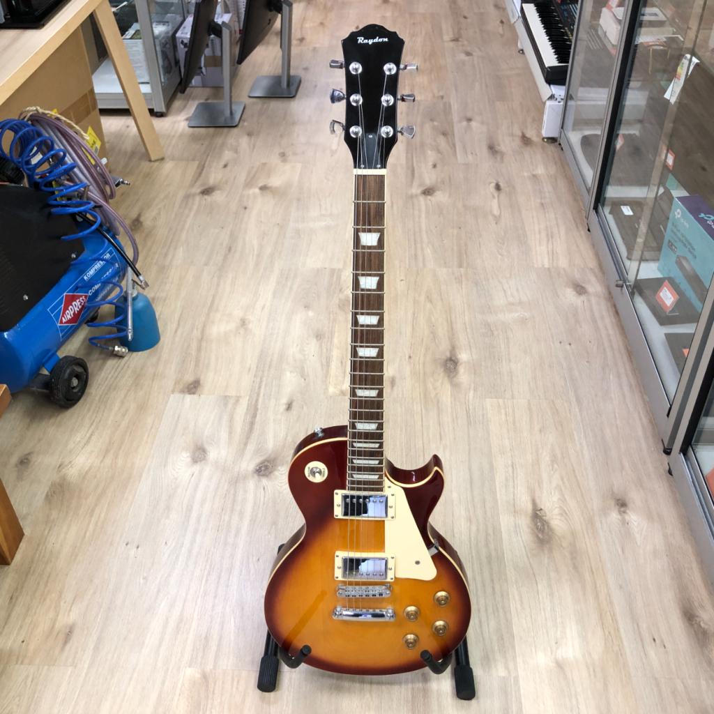 Raydon RS-LS300 Elektrische Gitaar | In nette staat, Flex Ltd., Zo goed als nieuw, https://flex.com/contact-us, Nobelstraat 10, 5807 GA Oostrum LB, Limburg, Nederland