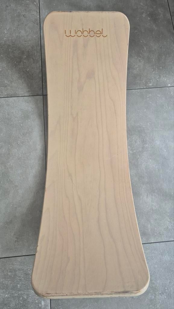 Wobbel balansbord, Ophalen